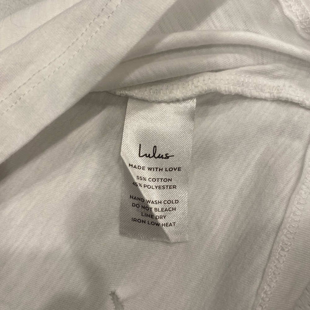Lulu's Distressed White Tee - Picture 7 of 10